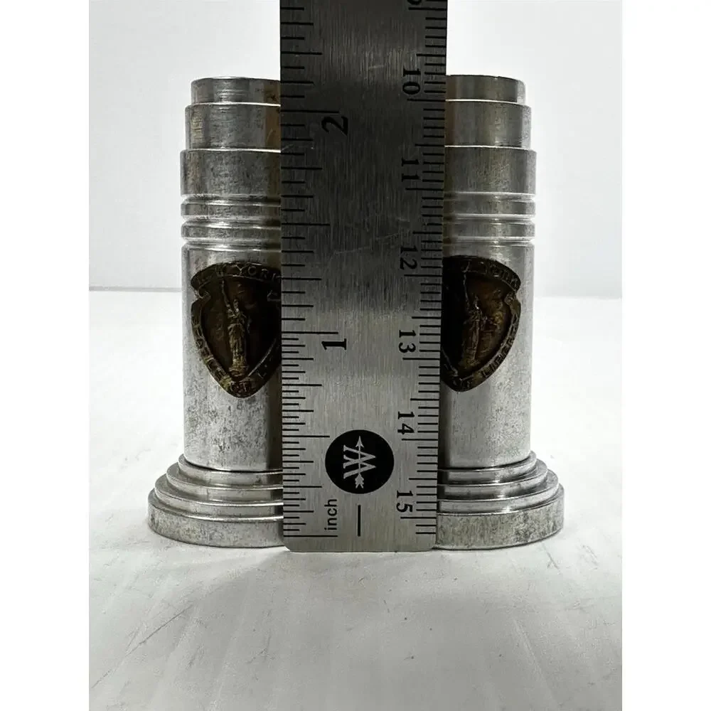 Vintage Aluminum New York Salt & Pepper Shakers Statue of‎ Liberty Souvenir